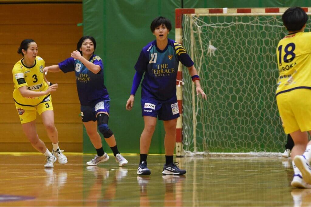 攻守に独創性あふれるプレーを見せる喜納歩菜(ザ・テラスホテルズラティーダ琉球)。DFでの危機管理能力は一級品=2025年1月