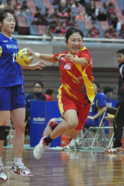 大阪体育大学時代の河嶋。当時から玄人受けするプレースタイルだった＝2012年12月