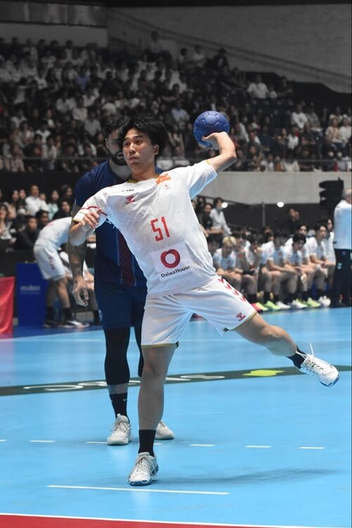 中田航太(レッドトルネード佐賀)は、国内で見せている堅実なシュートを、PSG戦でも披露した