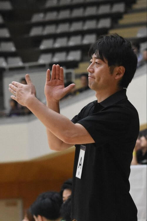 三重バイオレットアイリスを人気チームに育て上げた梶原晃GM兼監督代行が、再建モードのアースフレンズBM東京・神奈川をどう立て直すか