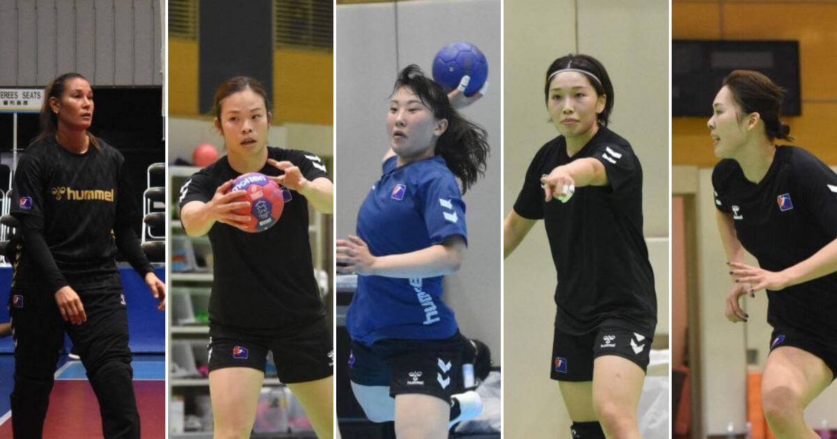 左からGK亀谷さくら、RW秋山なつみ、CB相澤菜月、PV初見実椰子、PV佐原奈生子（いずれも久保写す、以下すべて）