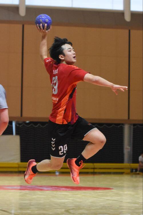 矢作宙もまずは体作りから。カットインの切れ味はいいので、そのほかを引き上げたい