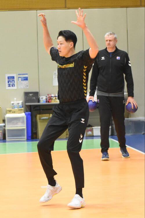 #1：中村匠（豊田合成ブルーファルコン名古屋）GK