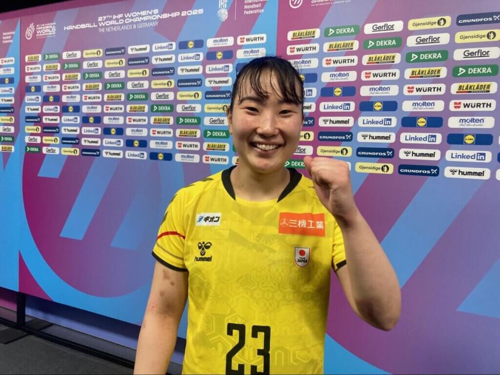 おりひめジャパンを牽引し続けた相澤菜月。腕や脚には相手からの厳しいマークを物語る傷やあざが残るが「あざが残りやすい体質なんです。でも大丈夫。これが仕事なんで」とにっこり。=原田写す