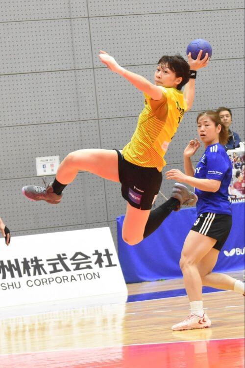 中村歩夢の代わりにライトバックに入った辻野桃佳。決勝戦は長時間コートに立った