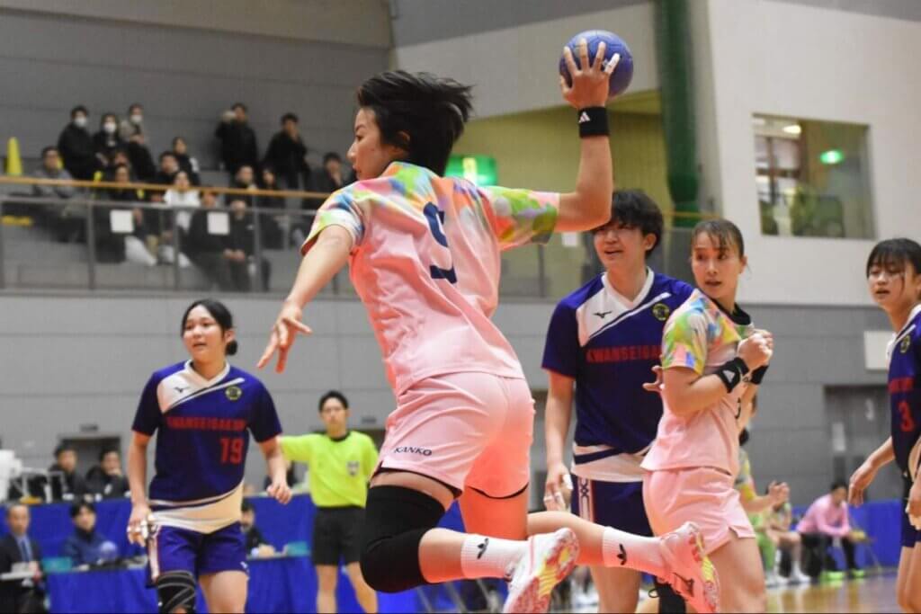 カットインプレーヤーの三村亜美。シンプルな強さで、チームに足りない部分を補う