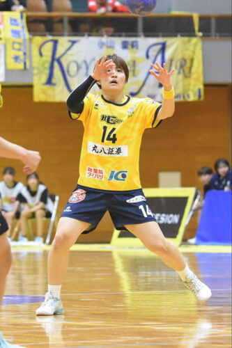 ステップシュートにロングシュートもあって、1対1もキレキレ。井桁晴香の得点力がHC名古屋を押し上げた