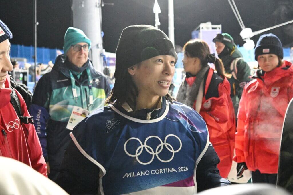 スノーボード男子ハーフパイプ予選を7位で通過して決勝に進んだ平野歩夢=2026年2月12日、イタリア・リヴィーニョ（写真：松尾/アフロスポーツ）