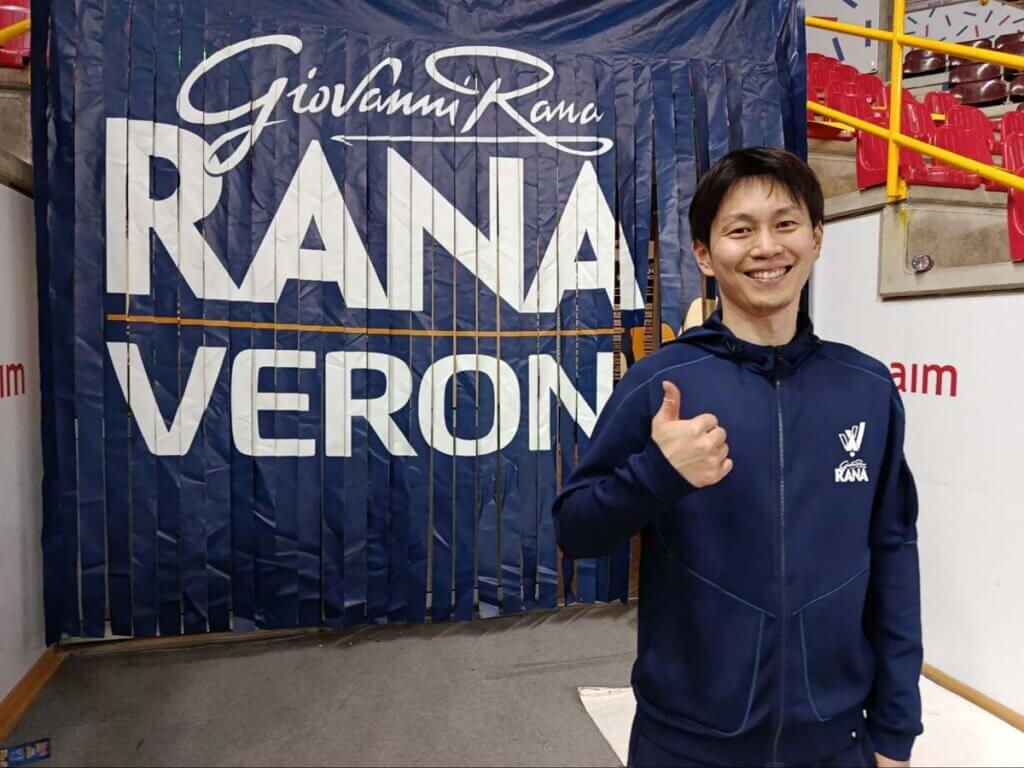 元日本代表OHで、現在はイタリア・ヴェローナでコーチ修行中の浅野博昭さん＝2026年2月1日、中山写す