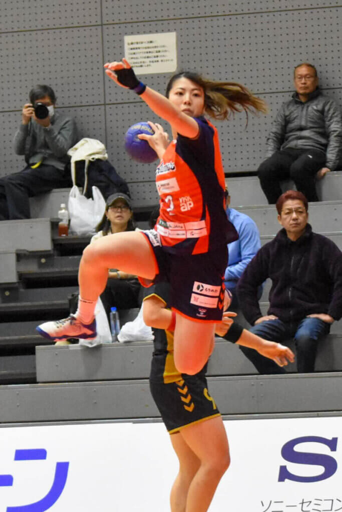 アランマーレ富山のレフトウイング・佐藤美月。サイドシュートのコントロールが抜群にいい=2025年12月