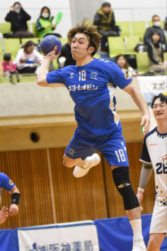 キャプテンとしてもチームをまとめる樋川卓（安芸高田わくながハンドボールクラブ）。すべての局面でチームに欠かせない選手になった