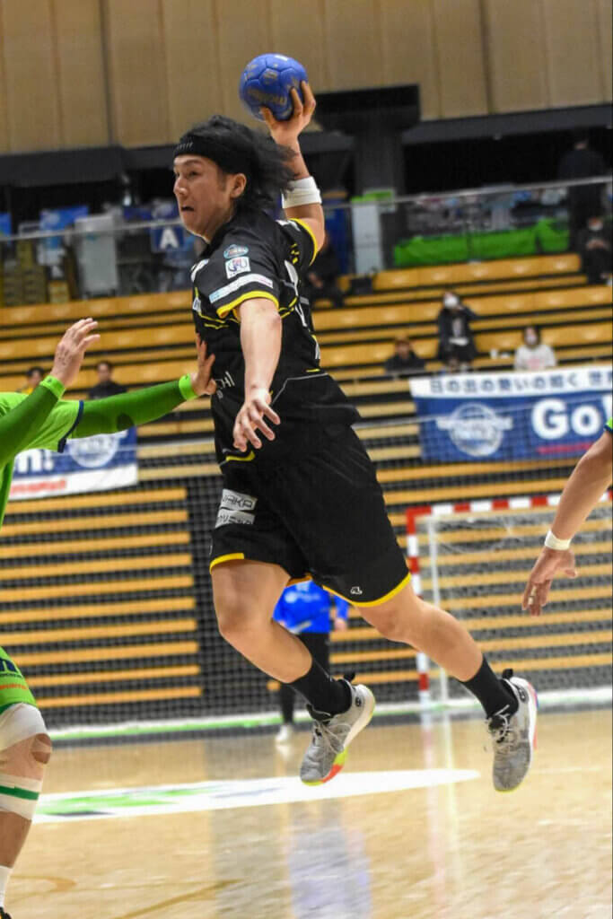 植垣健人（アルバモス大阪高石）は、ピヴォットと2対2をしながらのロングシュートが得意