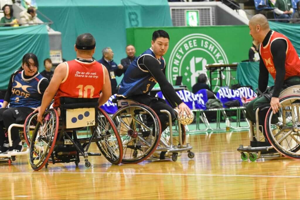 エキシビションマッチでプレーする諸岡晋之助。2026年1月、金沢市総合体育館で、久保写す（以下すべて）