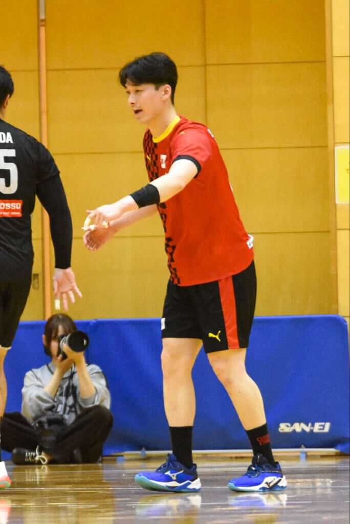 サイズがあって守れる武良悠希(大崎オーソル埼玉)。シュート確率を上げていきたい