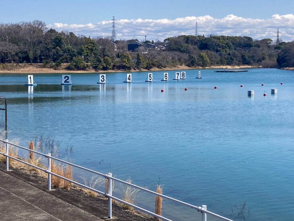 愛知・名古屋アジア大会でカヌー・カヤック(スプリント)競技の会場となる愛知県みよし市の三好池カヌー競技場(原田写す)