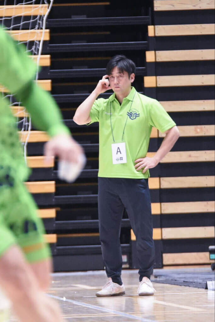 難しいシーズンを乗り切った、梶原晃GM兼監督代行
