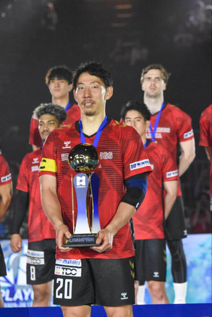 強靭な肉体に勝ち運まで備えた渡部仁（ブレイヴキングス刈谷）。彼以上の左利きが、今後日本に出てくるだろうか