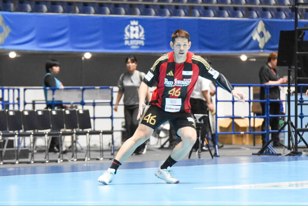 驚異的なフットワークで動き回る徳田新之介が、レッドトルネード佐賀にプレーオフ初勝利をもたらした