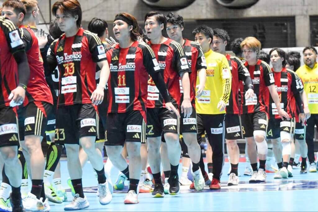 全員でつかみ取った、プレーオフ初勝利だった