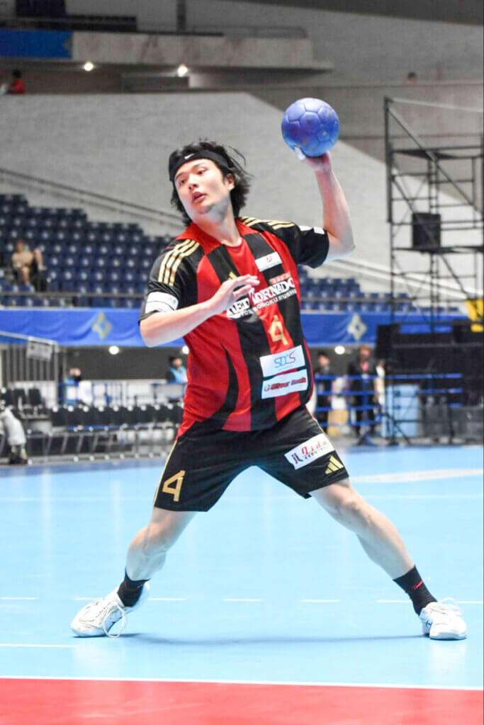 速攻と7mスローの印象が強い治田大成(レッドトルネード佐賀)が、プレーオフではDFで大仕事をした