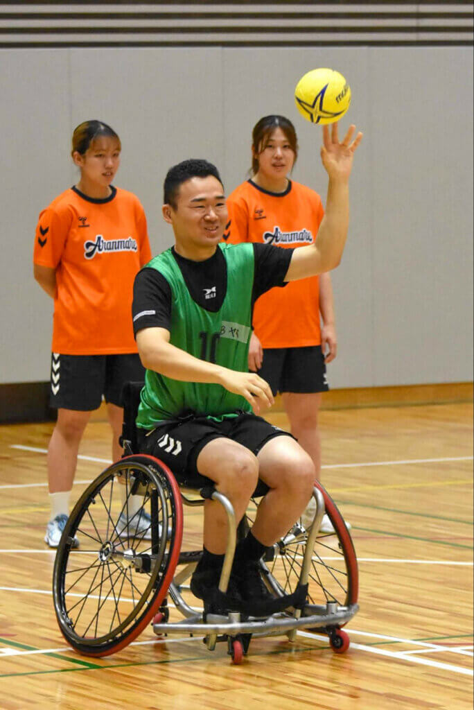 デフリンピックでハンドボール日本代表の大西康陽は体験会に参加。次回はビギナーズカップにも出場したいと意気込む