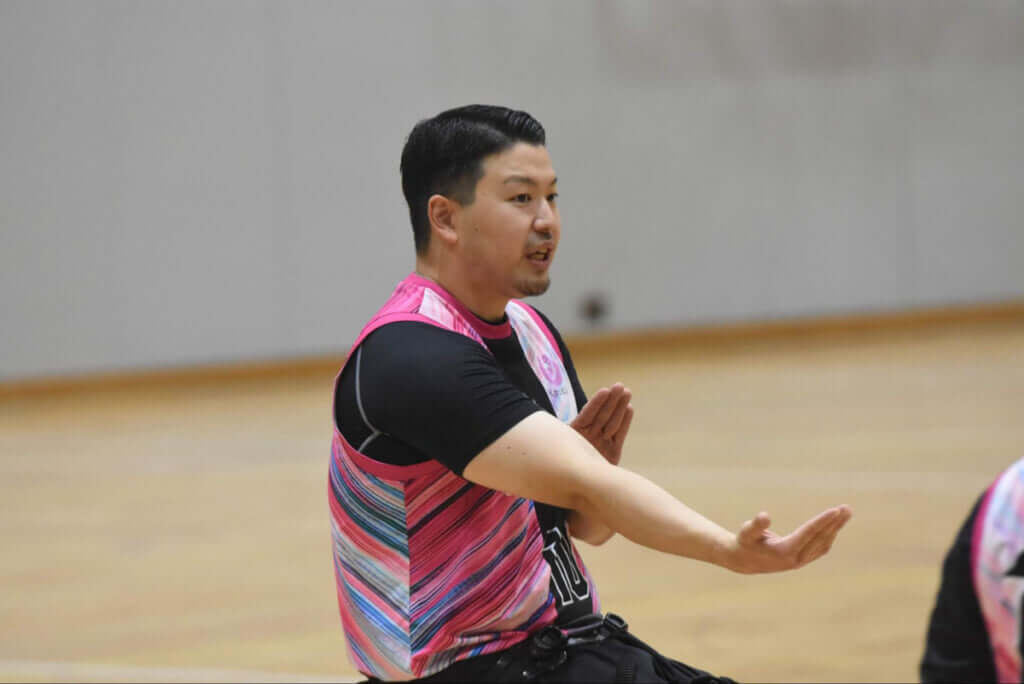 普段の練習から「こう来たら、こう攻める」といった駆け引き、やりとりを重視している=2026年10月、新宿コズミックセンターで(久保写す)